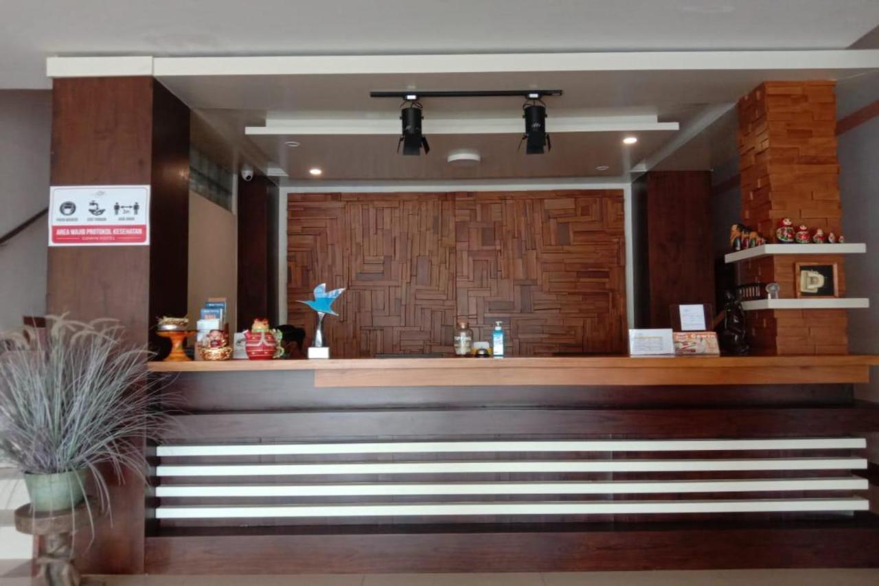 Oyo 90473 Gowin Hotel Kuta Lombok Εξωτερικό φωτογραφία