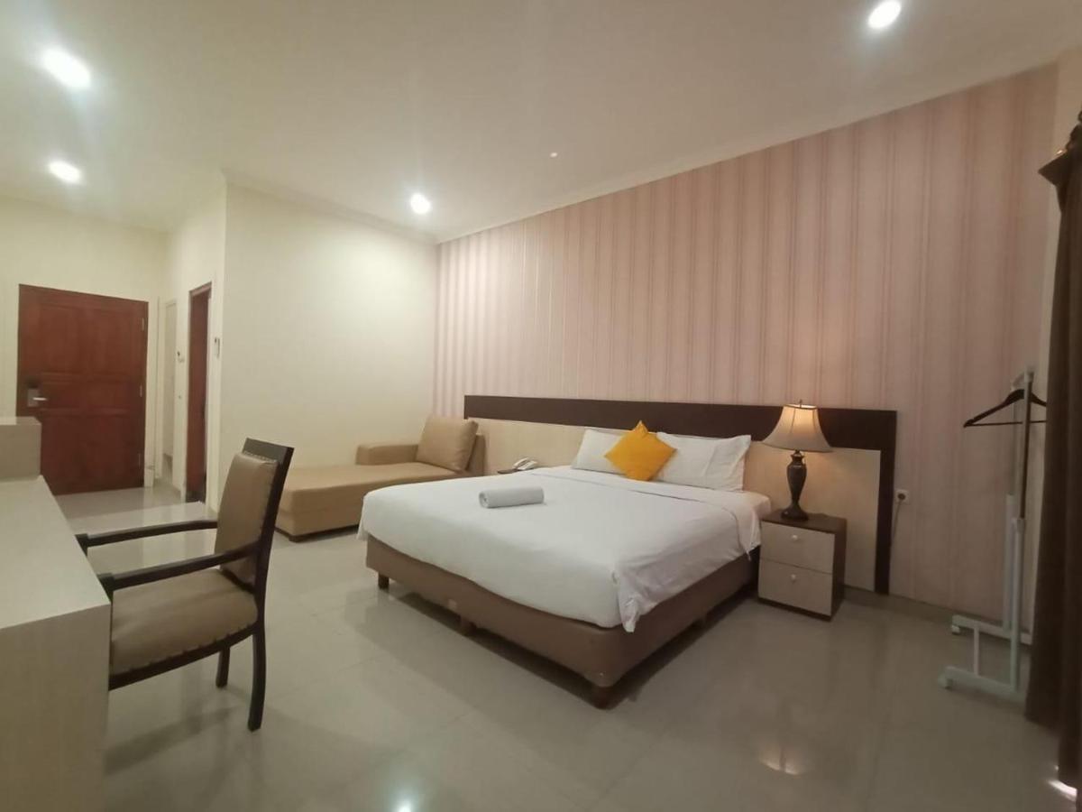 Oyo 90473 Gowin Hotel Kuta Lombok Εξωτερικό φωτογραφία