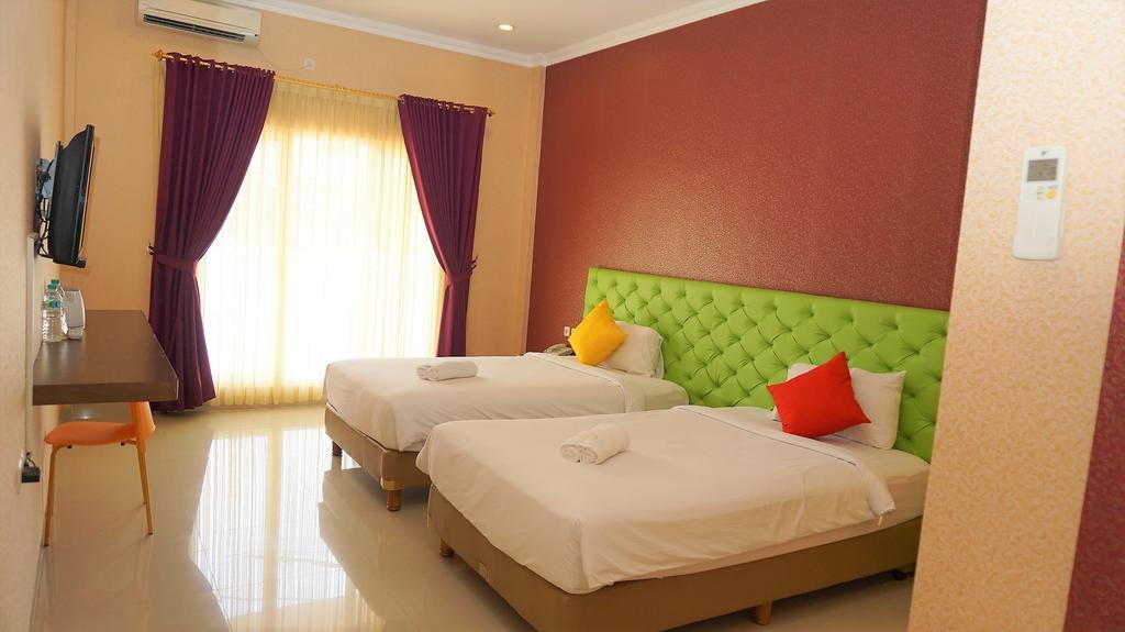 Oyo 90473 Gowin Hotel Kuta Lombok Εξωτερικό φωτογραφία